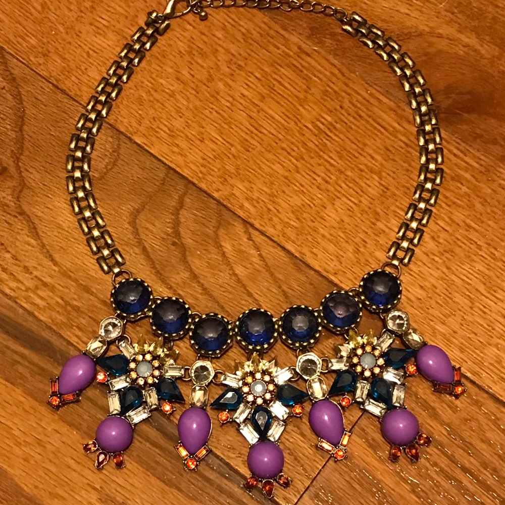 Colorful statement necklace